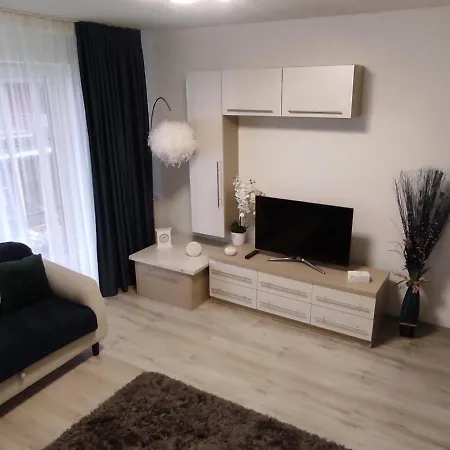 Maya Apartament * Brasov